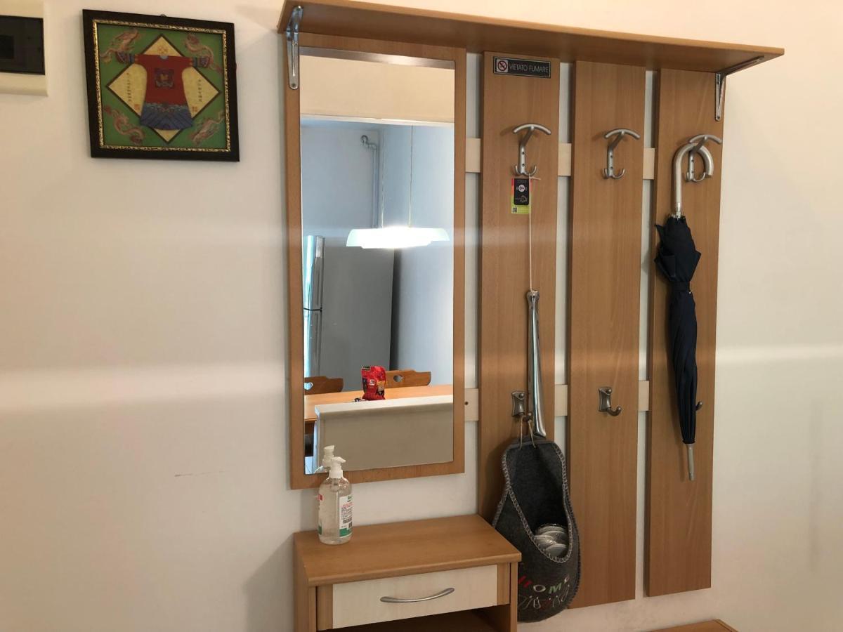 Guesthouse Gigli 2 - Free Tourist Card & Car Parking - No Trucks Bolzano Exterior foto